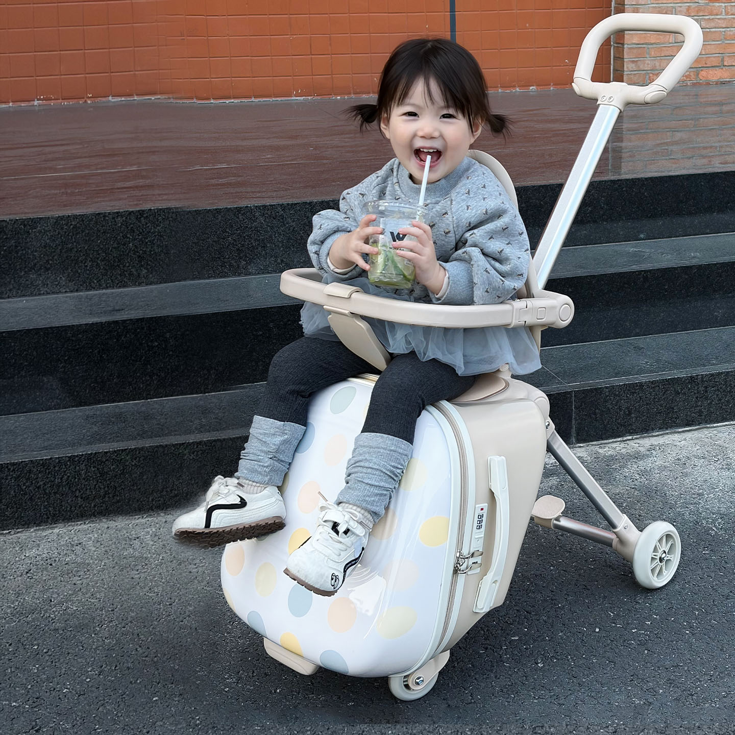 Valigia da Viaggio per Bambini - Baby Nursery Trolley recensione e prezzo
